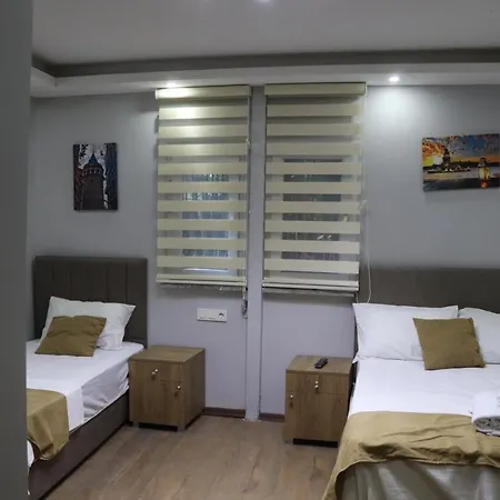 Mr Lion Kumkapi * Κωνσταντινούπολη