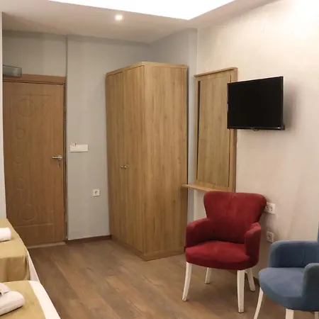 Mr Lion Kumkapi Hotel *